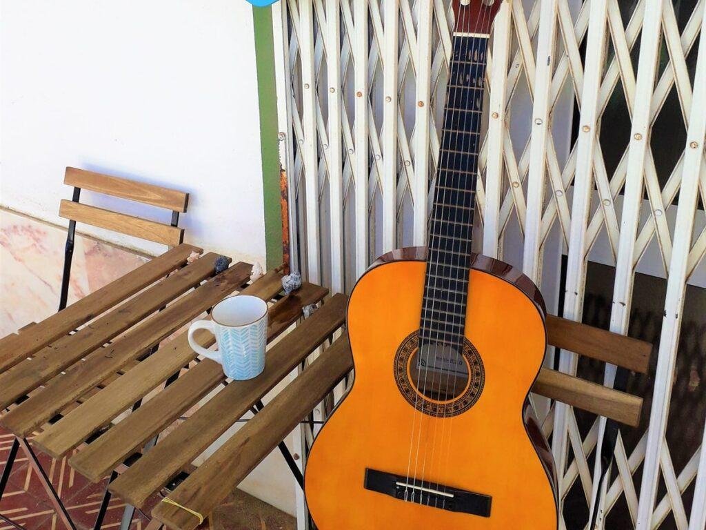 guitar rental faro